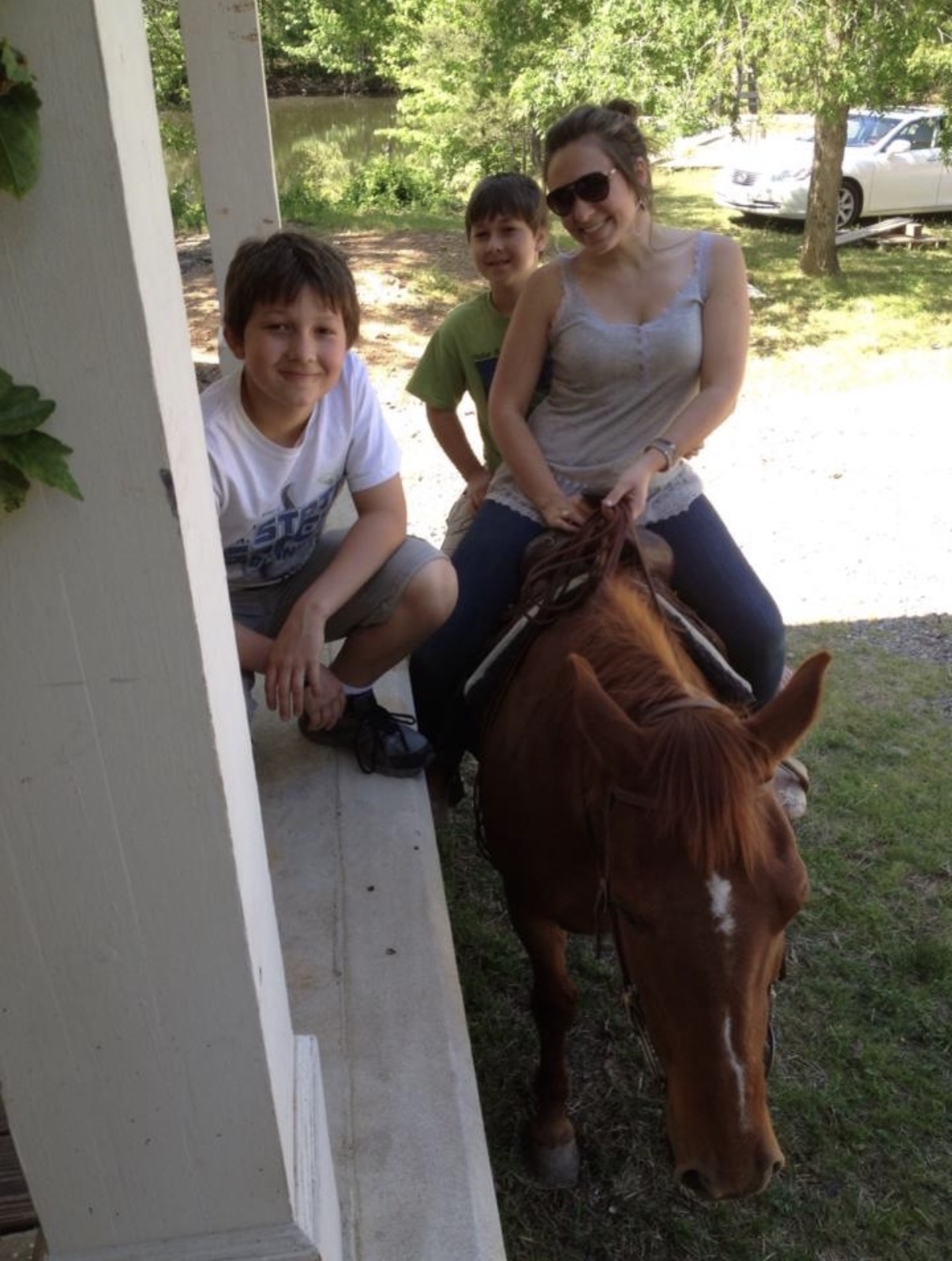 Kathryn R - Photo 24