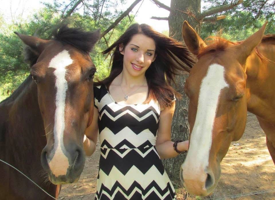 Sadie Meredith - Photo 4